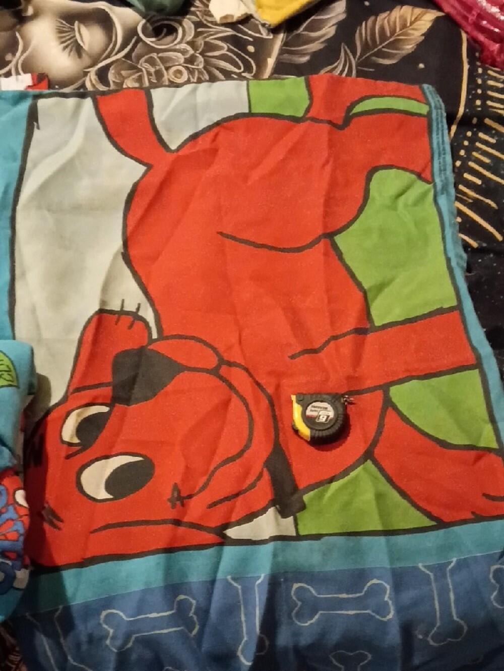 Clifford the Big Red Dog Kids Bedding Set - Bright Red & Blue - Picture 4 of 4
